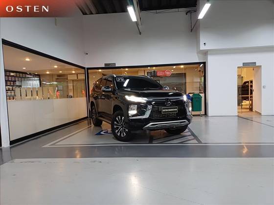 MITSUBISHI PAJERO SPORT 2.4 16V MIVEC TURBO DIESEL HPE-S AWD AUTOMÁTICO MITSUBISHI PAJERO SPORT 2.4 16V MIVEC TURBO DIESEL HPE-S AWD AUTOMÁTICO